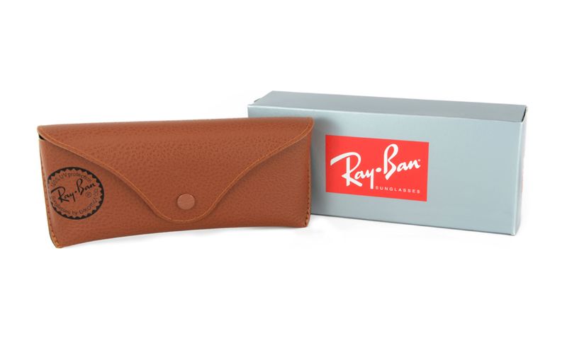 oculos_0004_Caixa-Ray-Ban
